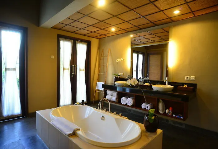 Villa Nyuh Bali Seminyak